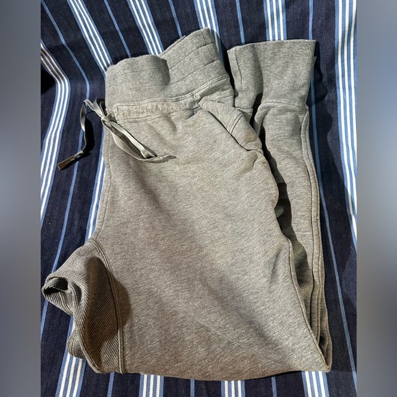 lululemon athletica Pants - Lululemon Athletica Gray Joggers